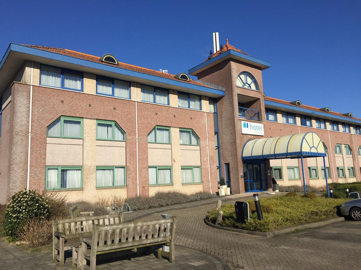 Hotel Port Of Moerdijk Exterior photo